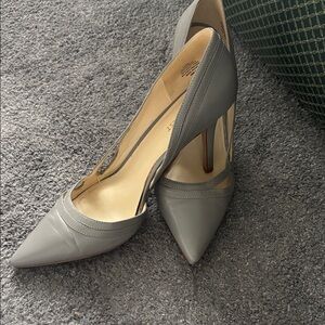 Nine West Elegant Gray Women's Heels Size 10
